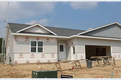 938  Drumlin Dr, Kewaskum, WI 53040 - Photo 1