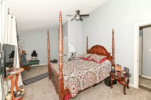 9028 N 70th St, Milwaukee, WI 53223 - Photo 14