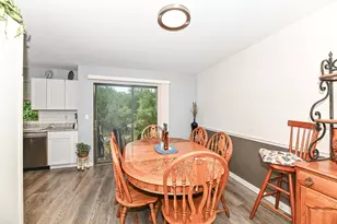 9028 N 70th St, Milwaukee, WI 53223 - Photo 10