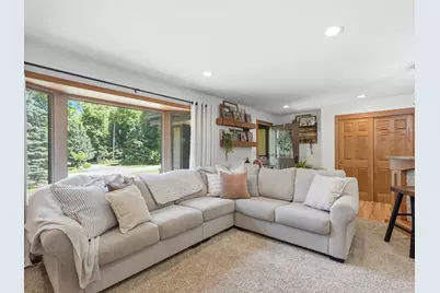 4705  Bambi Rd, Richfield, WI 53033 - Photo 6