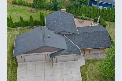 4450  Hearthside Dr, New Berlin, WI 53151 - Photo 2