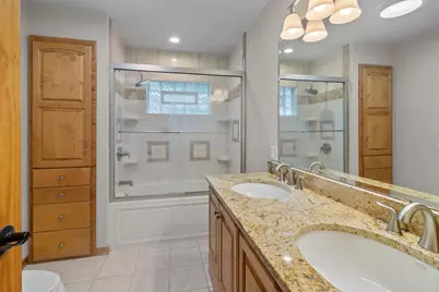 4450  Hearthside Dr, New Berlin, WI 53151 - Photo 30