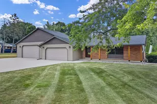 4450 Hearthside Dr, New Berlin, WI 53151 - Photo 1