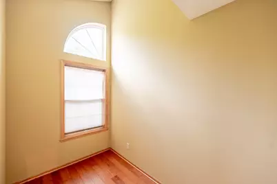 9131 S Aspen Dr #8, Oak Creek, WI 53154 - Photo 8