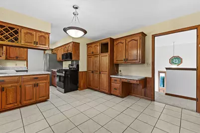 2905  Cody Ct, Waukesha, WI 53188 - Photo 34