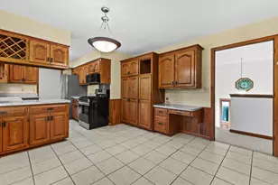 2905 Cody Ct, Waukesha, WI 53188 - Photo 34