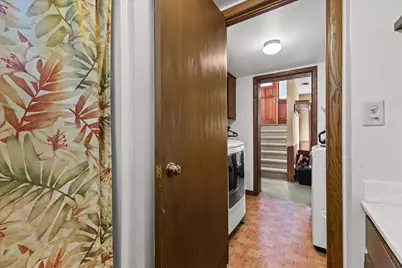 2905  Cody Ct, Waukesha, WI 53188 - Photo 16