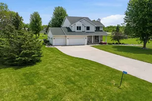 N2244 Nicole Ct, Vandenbroek, WI 54130 - Photo 2