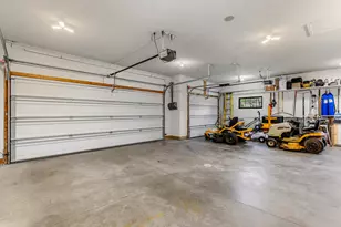 N2244 Nicole Ct, Vandenbroek, WI 54130 - Photo 34
