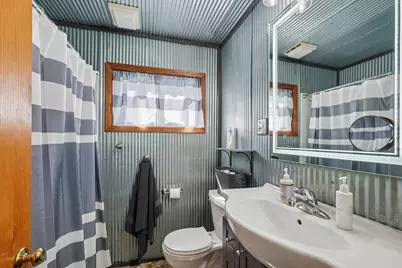 W272N2593  Apple Tree Ln, Pewaukee, WI 53072 - Photo 16
