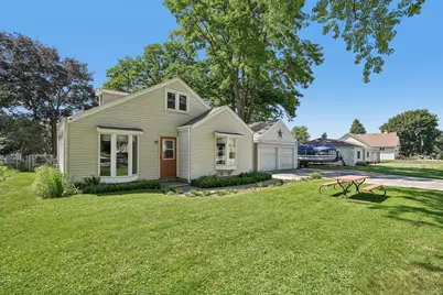 W272N2593  Apple Tree Ln, Pewaukee, WI 53072 - Photo 52