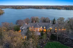 4513 N Hewitts Point Rd, Oconomowoc Lake, WI 53066 - Photo 1
