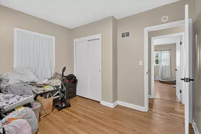 7820 W Bradley Rd, Milwaukee, WI 53223 - Photo 14