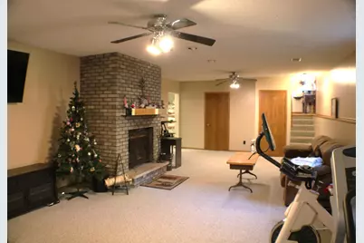 1018  31st St, Two Rivers, WI 54241 - Photo 32