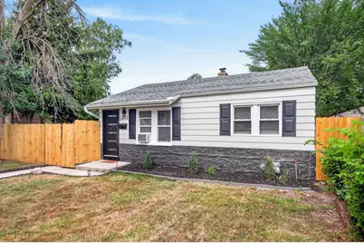 5469 N 58th St, Milwaukee, WI 53218 - Photo 2