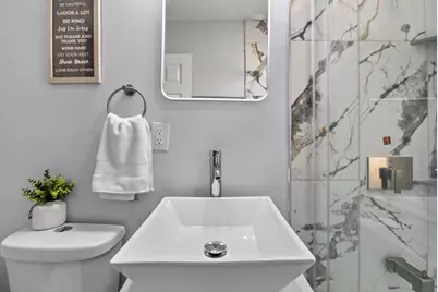 5469 N 58th St, Milwaukee, WI 53218 - Photo 24