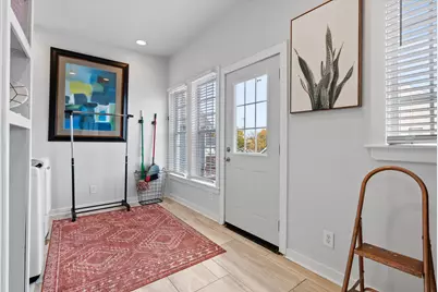 600 W Garfield Ave #602, Milwaukee, WI 53212 - Photo 20