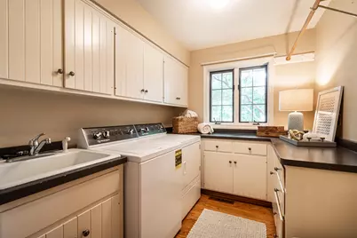 9111  Wildflower Ct, Hales Corners, WI 53130 - Photo 24