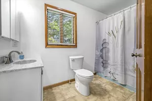 N37W26687 Kopmeier Dr, Pewaukee, WI 53072 - Photo 10