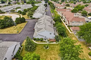 10050 W Whitnall Edge Dr, Franklin, WI 53132 - Photo 34