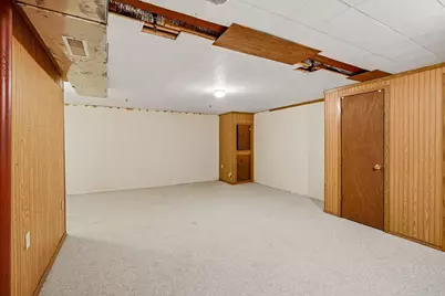 10050 W Whitnall Edge Dr #A, Franklin, WI 53132 - Photo 24