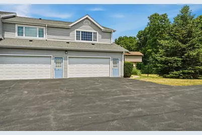 10050 W Whitnall Edge Dr #A, Franklin, WI 53132 - Photo 26