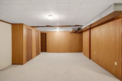 10050 W Whitnall Edge Dr #A, Franklin, WI 53132 - Photo 22
