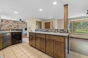 S76W31156 Century Dr, Mukwonago, WI 53149 - Photo 10