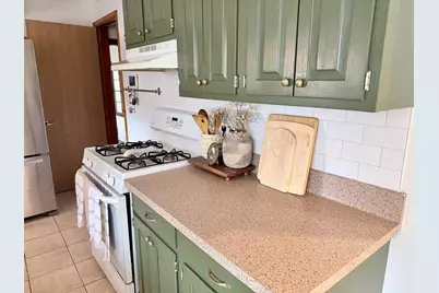 8301 W Nash St, Milwaukee, WI 53222 - Photo 8