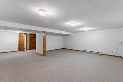 2924  Valley Ave, West Bend, WI 53095 - Photo 24