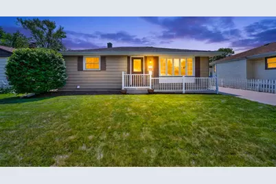 2519  34 St, Kenosha, WI 53140 - Photo 1