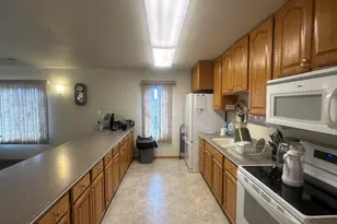 418 Novak St, Hartford, WI 53027 - Photo 30