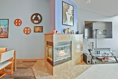 1055  Quinlan Dr #H, Pewaukee, WI 53072 - Photo 6