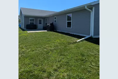 1117  John St, Sparta, WI 54656 - Photo 4