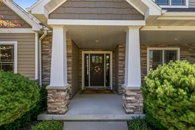 6622 N Kurey Dr, Appleton, WI 54913 - Photo 2