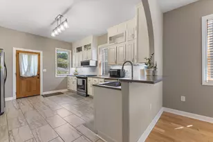 2222 S Allis St, Milwaukee, WI 53207 - Photo 8