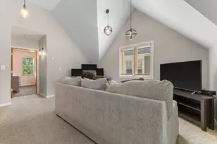 2222 S Allis St, Milwaukee, WI 53207 - Photo 16