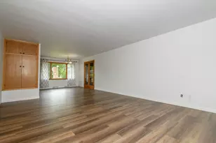 933 Parkview Ln, Mukwonago, WI 53149 - Photo 16