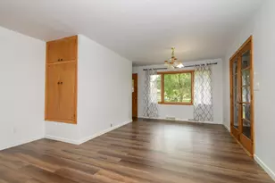 933 Parkview Ln, Mukwonago, WI 53149 - Photo 18