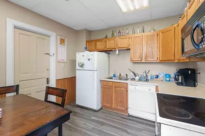 436 N 6th St, Manitowoc, WI 54220 - Photo 40
