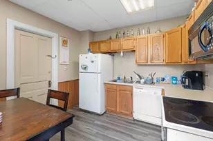 436 N 6th St, Manitowoc, WI 54220 - Photo 40