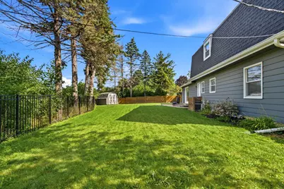 8057 N Cedarburg Rd, Brown Deer, WI 53209 - Photo 26