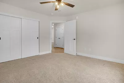 119  Eiche Dr #5, Slinger, WI 53086 - Photo 14
