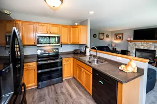 914 Michael Ct, Elkhorn, WI 53121 - Photo 12