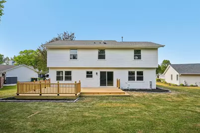 601 E Jessica Cir, Oak Creek, WI 53154 - Photo 32
