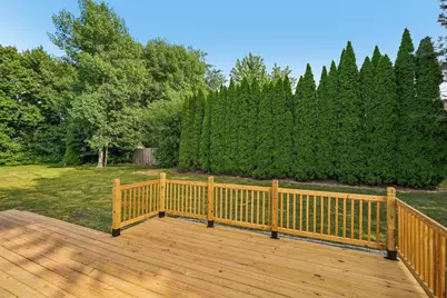 601 E Jessica Cir, Oak Creek, WI 53154 - Photo 36