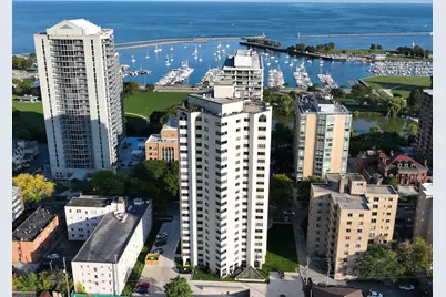 1633 N Prospect Ave #17C, Milwaukee, WI 53202 - Photo 2