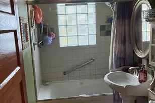 4658 N 38th St, Milwaukee, WI 53209 - Photo 6