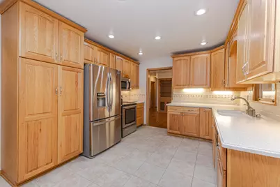 N81W15328  Hilltop Dr, Menomonee Falls, WI 53051 - Photo 22