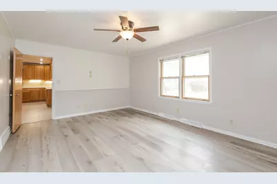 N81W15328  Hilltop Dr, Menomonee Falls, WI 53051 - Photo 34